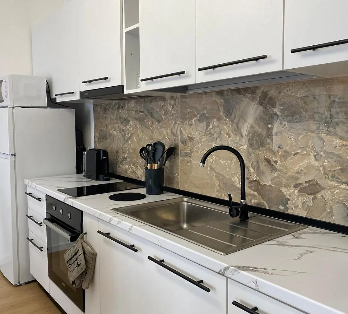 Uday City Apartment Τίρανα